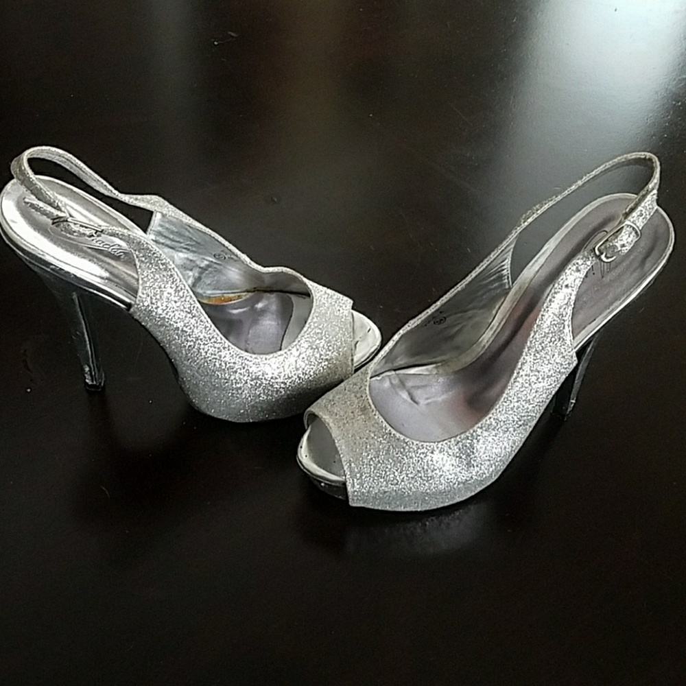 Michaelangelo Silver Glitter Heels - image 3